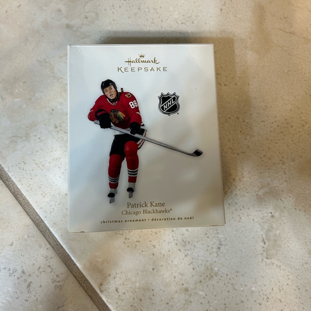 Hallmark NHL Patrick Kane Keepsake Ornament